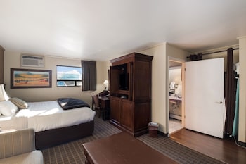Signature Room, 1 King Bed, Accessible