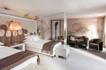 Junior Suite, Multiple Beds, Lake View (55 m²)