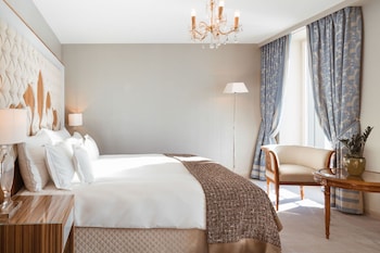 Deluxe Double Room, Lake View (35 m²)