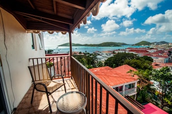 Superior Room, 1 Queen Bed, Private Bathroom, Harbor View