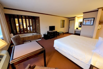 Upgraded, Standard Room, 1 King Bed, Jetted Tub
