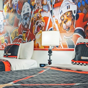 Room, 2 Queen Beds, Non Smoking (Hockey Theme)