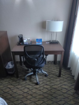 Room, 1 King Bed, Accessible, Non Smoking (Mobility Accessible)