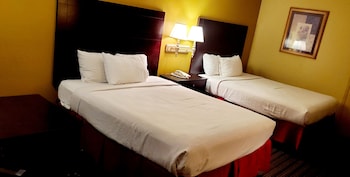 Room, 2 Queen Beds, Smoking