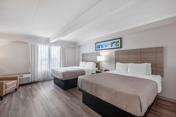 Room, 2 Queen Beds, Accessible, Non Smoking (Upgrade)