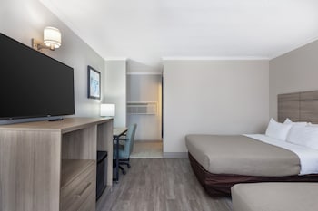 Exterior Room, 2 Queen Beds, Non Smoking