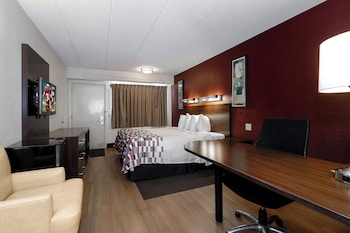 Superior Room, 1 King Bed (Smoke Free)