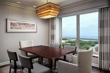 Suite, Multiple Beds