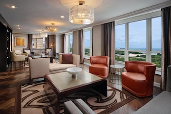 Presidential Suite, Multiple Beds