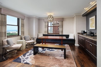 Suite, Multiple Beds