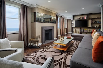 Suite, Multiple Beds