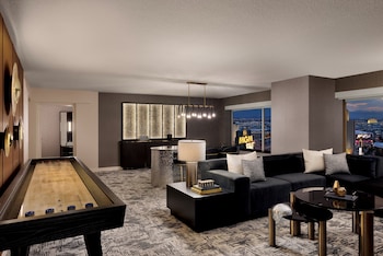 MGM Emerald Two Bedroom King Suite