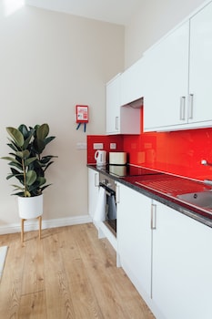 Apartment, 1 Bedroom, Annex Building