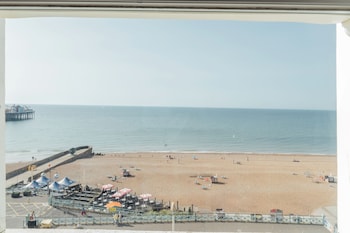 Family Room (Sea View)