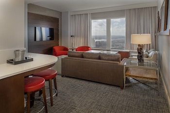 Suite, 1 King Bed