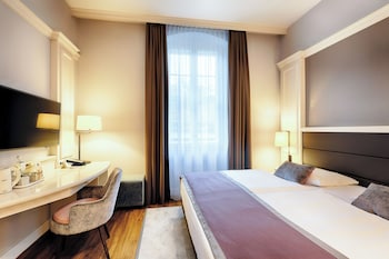 Superior Double Room (Plus)
