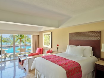 Ocean View Suite Double (2 Queen)