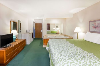 Deluxe Room, 1 King Bed, Non Smoking