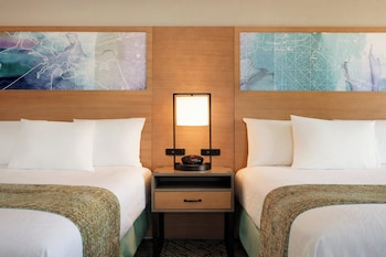 Room, 2 Queen Beds, Non Smoking