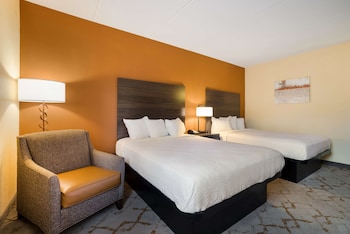 Standard Room, 2 Queen Beds, Non Smoking