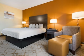 Standard Room, 1 King Bed, Non Smoking, Balcony (Balcony)