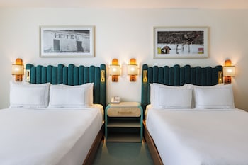 Room, 2 Queen Beds, Tower