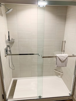 Deluxe Room, Multiple Beds