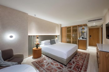 Deluxe Old City - Renovated