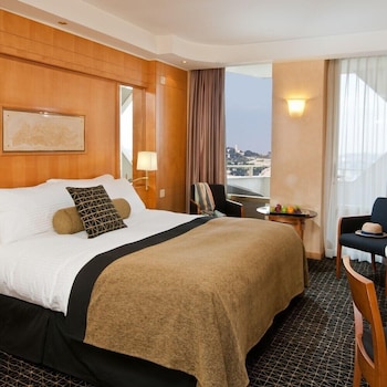 Junior Suite - Renovated