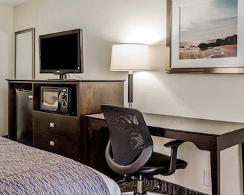 Standard Double Room, 2 Double Beds, Non Smoking