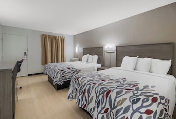 Deluxe Room, 2 Queen Beds, Non Smoking