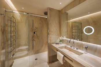 Executive Junior Suite