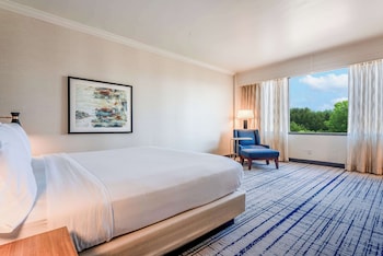 Room, 1 King Bed, Courtyard View