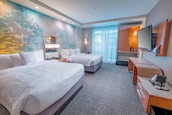 Room, 2 Queen Beds, Hearing Accessible