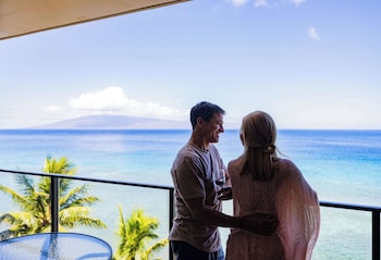 Suite, 1 King Bed, 2 Bathrooms, Oceanfront