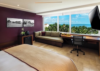 Classic Room, 1 King Bed, Ocean View