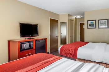 Standard Room, 2 Queen Beds, Non Smoking