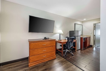 Suite, 2 Queen Beds, Accessible, Refrigerator & Microwave (with Sofabed)