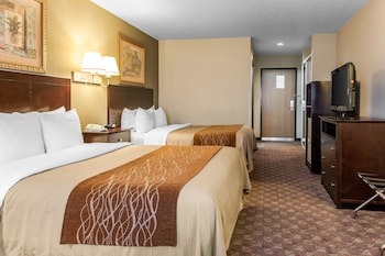 Standard Room, 2 Queen Beds, Non Smoking