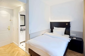 Classic Single Room