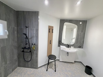 Standard Double Room, Mobility Accessible, Non Smoking