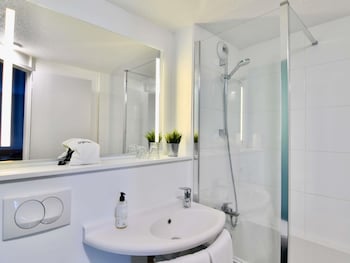 Standard Room, 1 Double Bed with Sofa bed