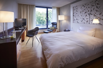 Classic Room, 1 Queen Bed