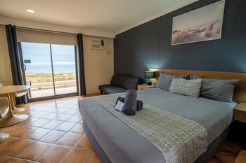 Ocean View Queen Room
