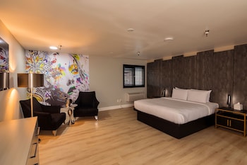 Elevated Boutique Suite