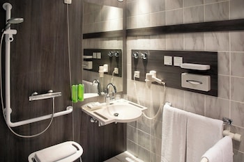 Room, 1 Double Bed, Roll-in Shower (Roll-In Shower)