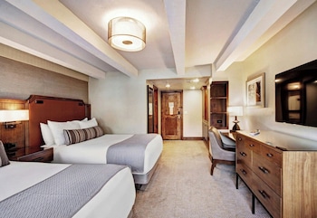 Standard Room, 2 Double Beds