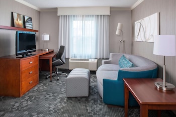 Room, 2 Queen Beds, Accessible (Hearing)