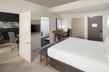 Suite, 1 Bedroom, Club Lounge Access (Lounge Access)
