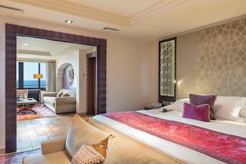 Suite (Miramar)